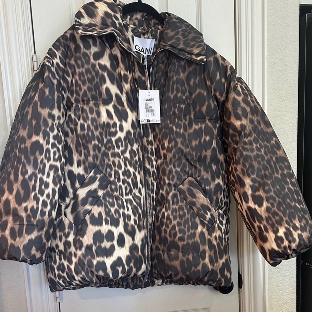 Ganni S/M Leopard Print Puffer Jacket in Brown & Black